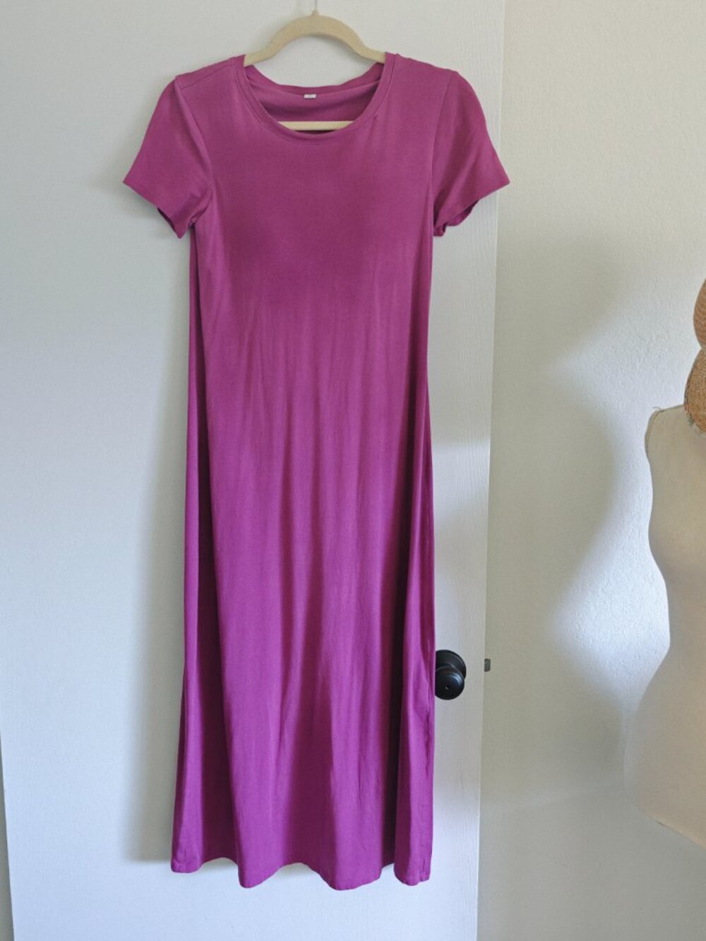 Uniqlo T-shirt Comfy Soft Midi Dress w/ Built in Bra Minimalist Casual S